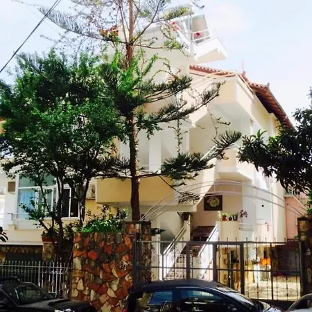 In One Apartamento Sarandë
